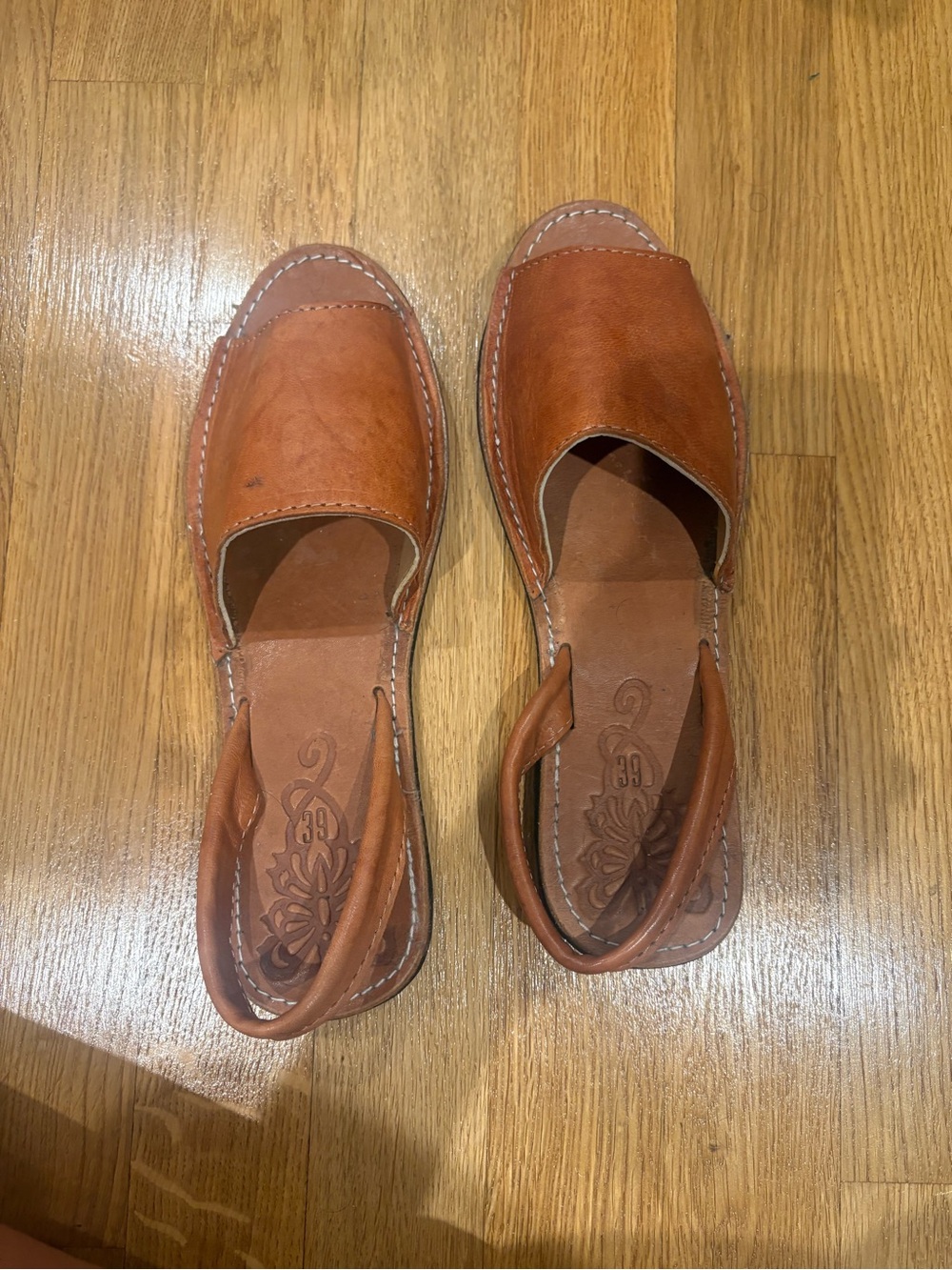 Women's Leather menorquinas Sandals in Tan
